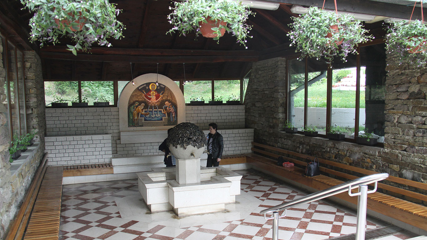 Prolom Banja