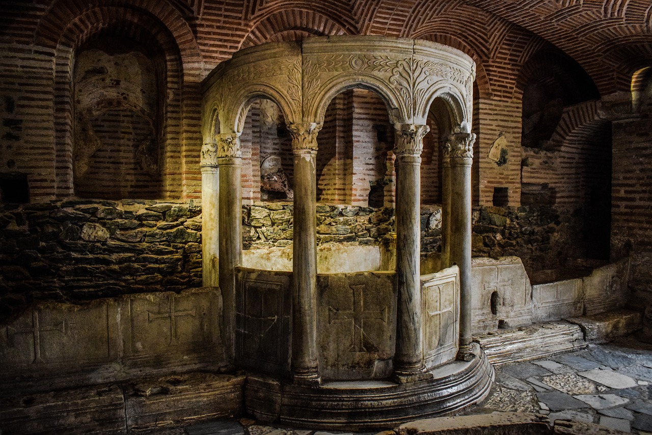 Thesaloniki catacomb-Greece